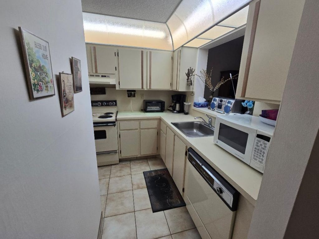 13383 Pineapple Palm Court, Delray Beach, FL 33484 Photo
