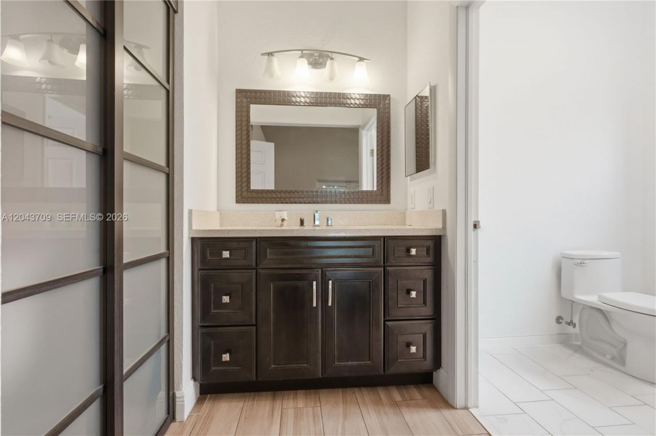 610 SE 12th Ter, Homestead, FL 33033 Photo