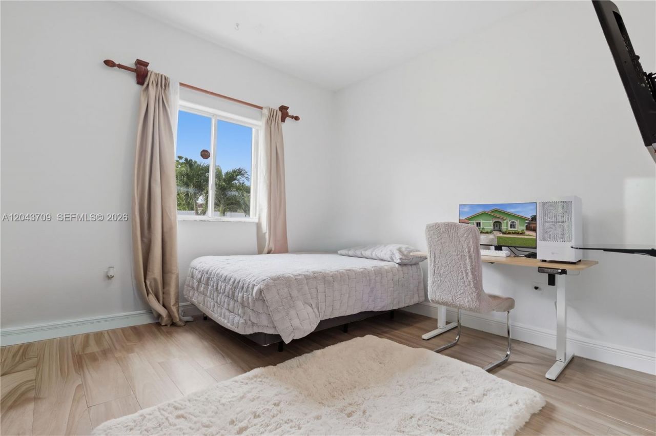 610 SE 12th Ter, Homestead, FL 33033 Photo