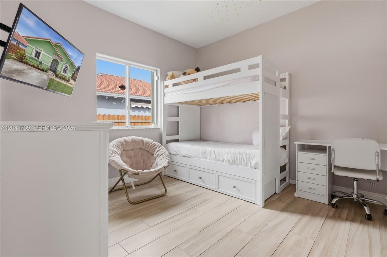 610 SE 12th Ter, Homestead, FL 33033 Photo