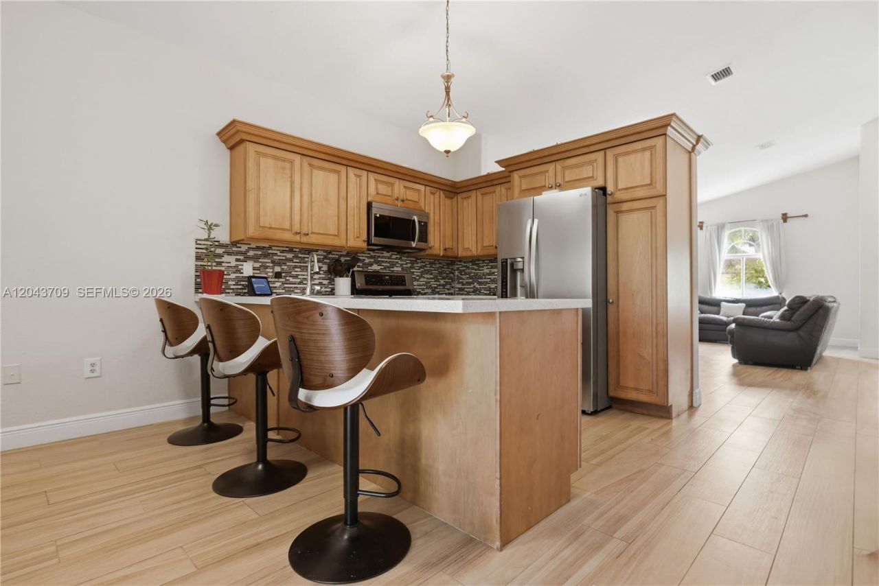 610 SE 12th Ter, Homestead, FL 33033 Photo