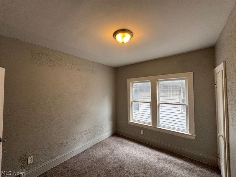 915 Eddy Road, Cleveland, OH 44108 Photo 10
