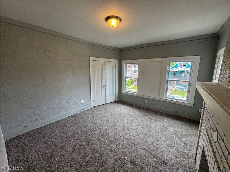 915 Eddy Road, Cleveland, OH 44108 Photo 2