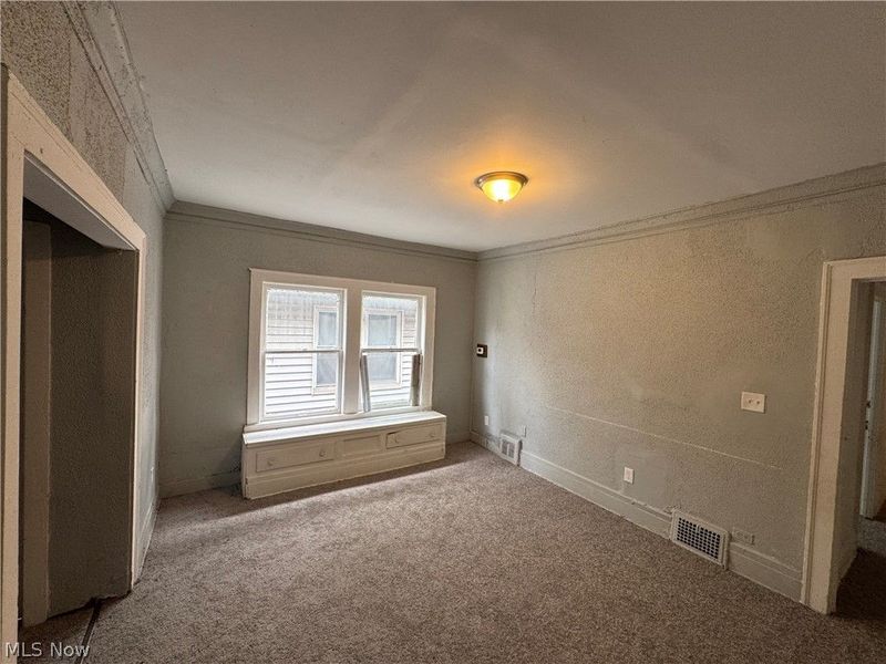 915 Eddy Road, Cleveland, OH 44108 Photo 7