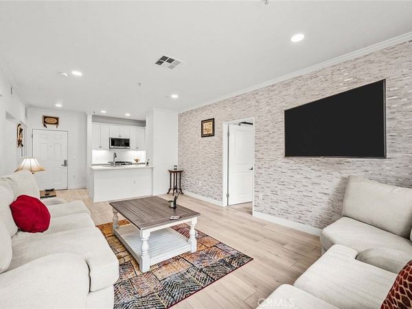 2314 Scholarship, Irvine, CA 92612