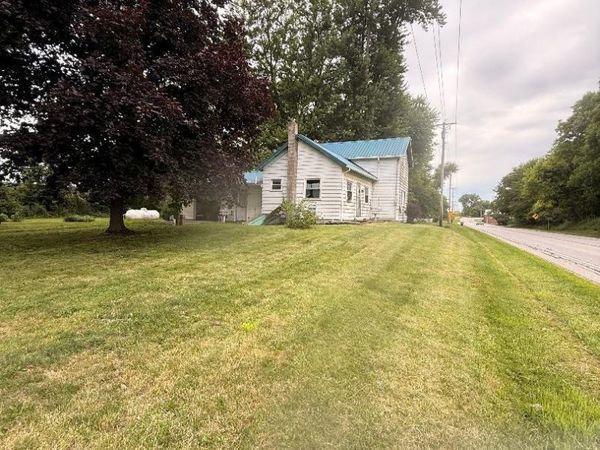 1662 E US 6 Road, Albion, IN 46701