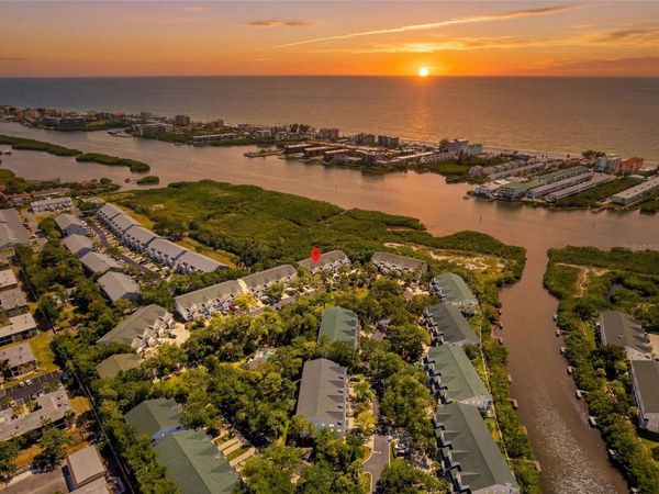 9824 INDIAN KEY TRAIL , Unit 80, SEMINOLE, FL 33776