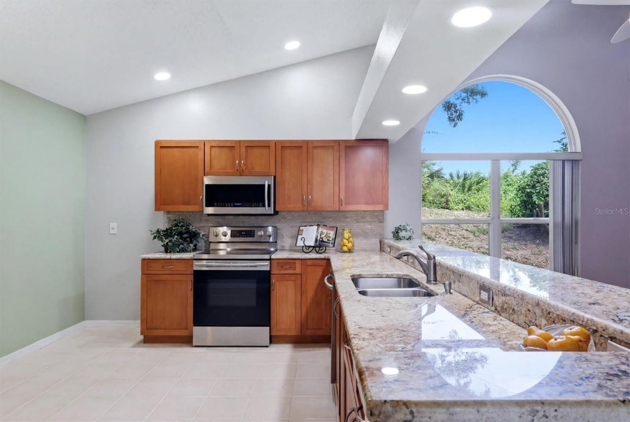 4461 Ascot Circle N, Sarasota, FL 34235 Photo