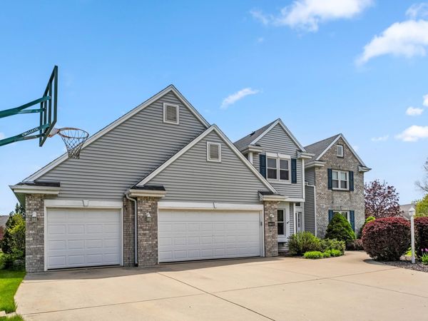 1047 27TH Ct, Somers, WI 53140