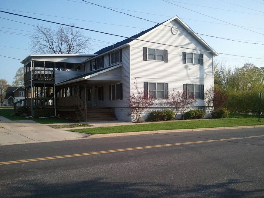 Main Photo