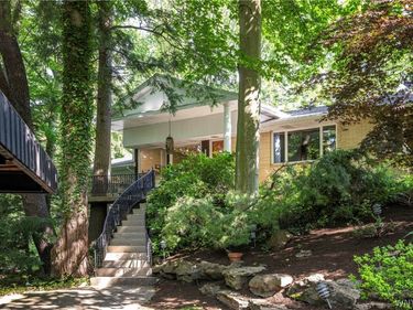 5650 Keems Lane, Hamburg, NY 14075
