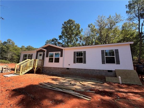 947 Nails Creek Crossing, Royston, GA 30662