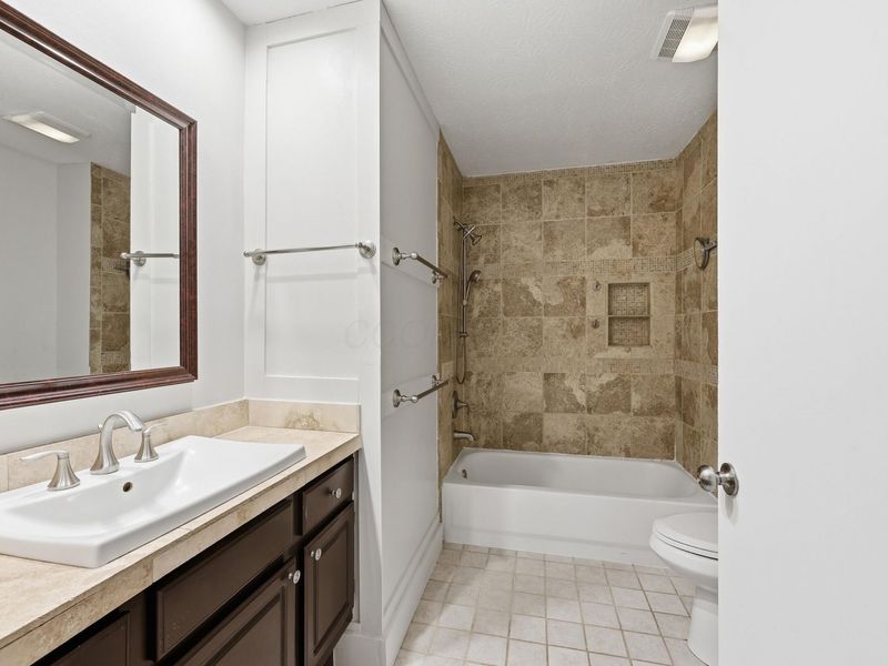 9448 Clermont Boulevard, Powell, OH 43065 Photo 22