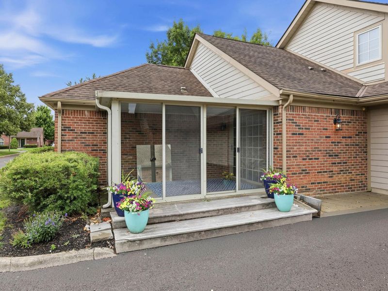 9448 Clermont Boulevard, Powell, OH 43065 Photo 6