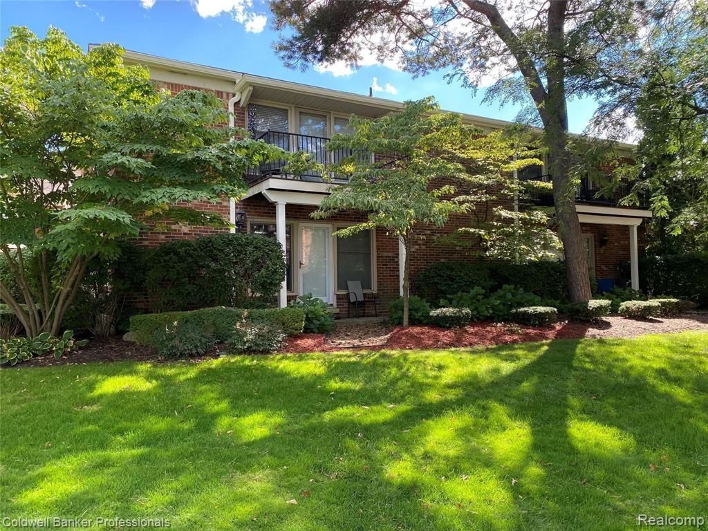 885 N Old Woodward Avenue, Birmingham, MI 48009 Main Photo