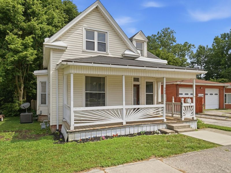 240 E Main Street, West Jefferson, OH 43162 Photo 2