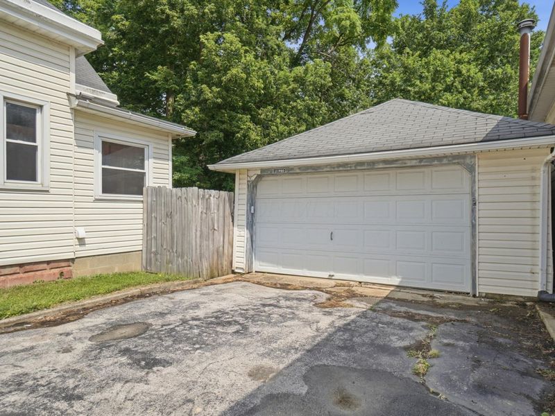 240 E Main Street, West Jefferson, OH 43162 Photo 58