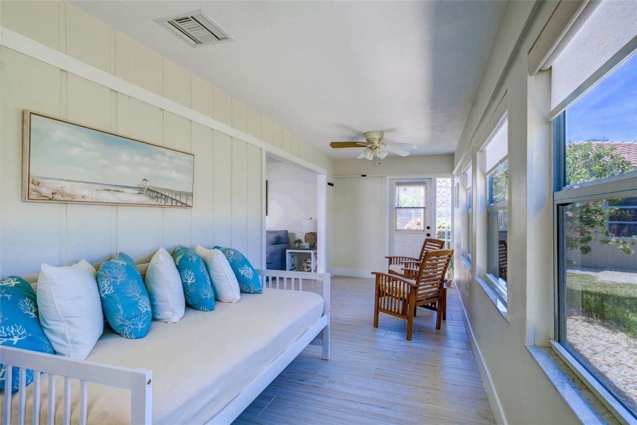 161 Vista Hermosa Circle, Unit 26A, Sarasota, FL 34242 Photo