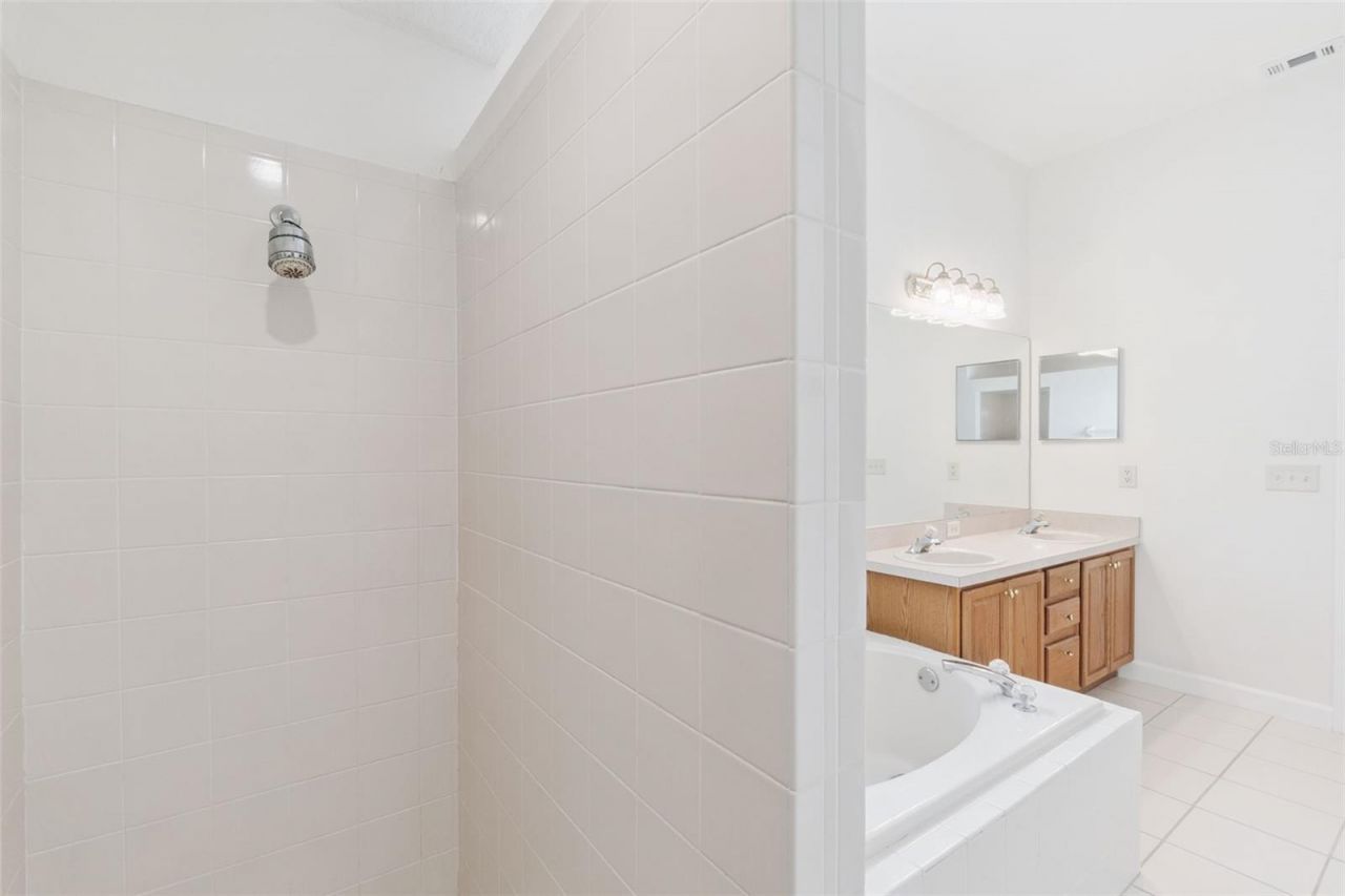 1094 Golf Point Loop , Apopka, FL 32712 Photo
