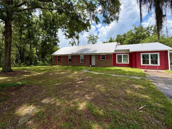 507 GOVERNOR AVENUE NE, BRANFORD, FL 32008