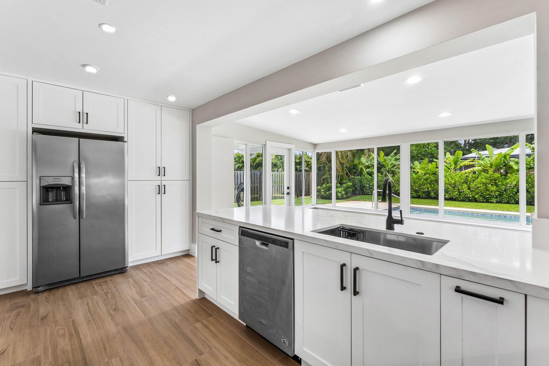 945 Westwind Drive, North Palm Beach, FL 33408 Photo