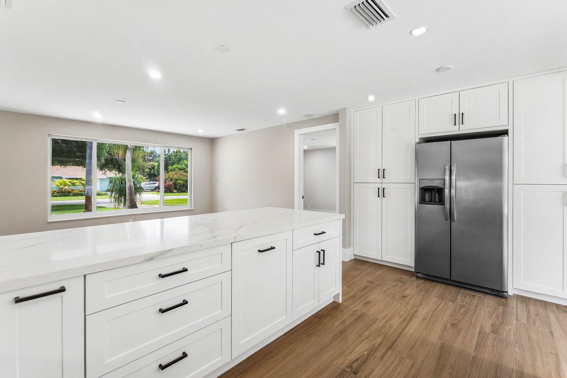 945 Westwind Drive, North Palm Beach, FL 33408 Photo