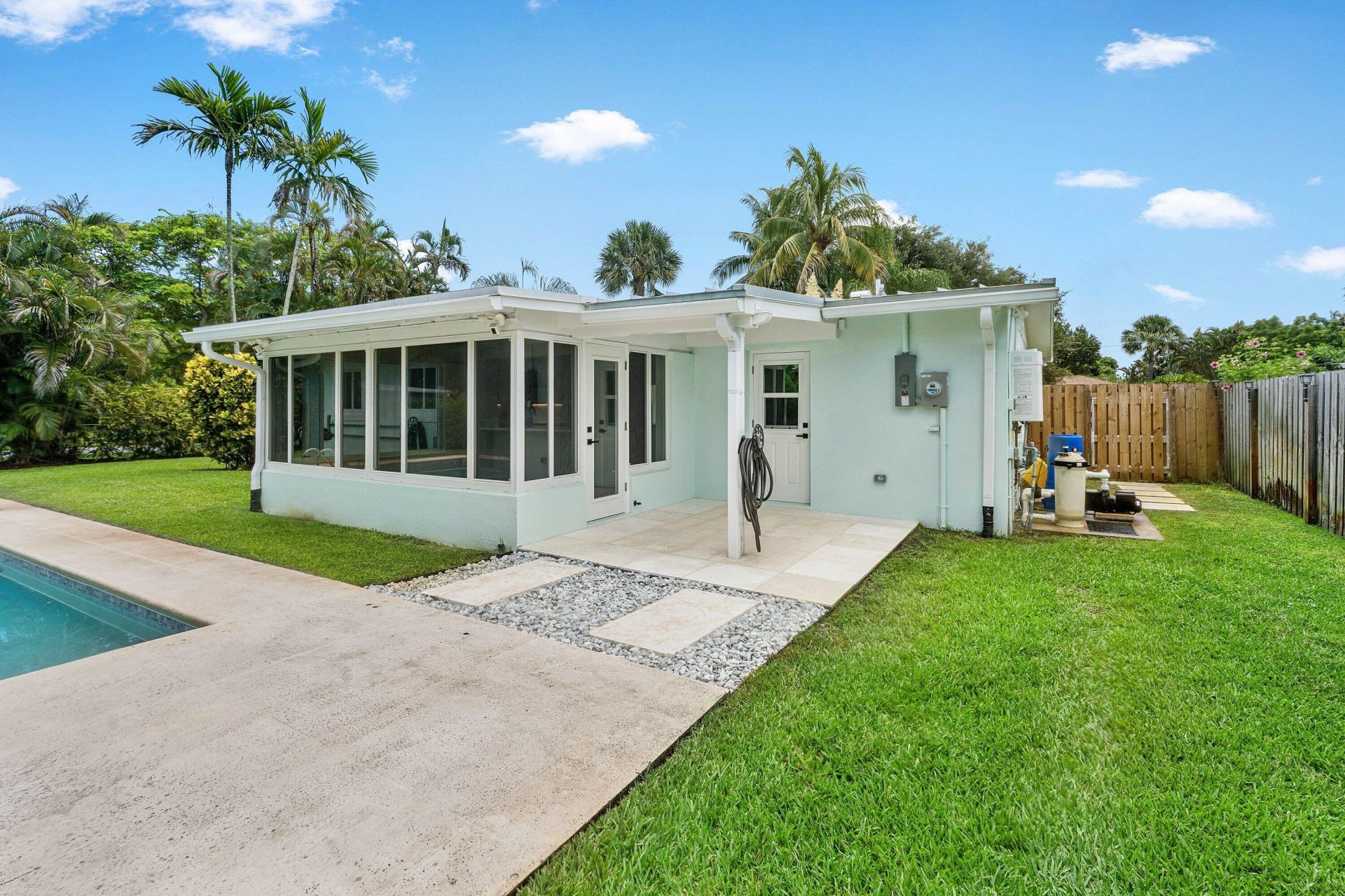 945 Westwind Drive, North Palm Beach, FL 33408 Photo