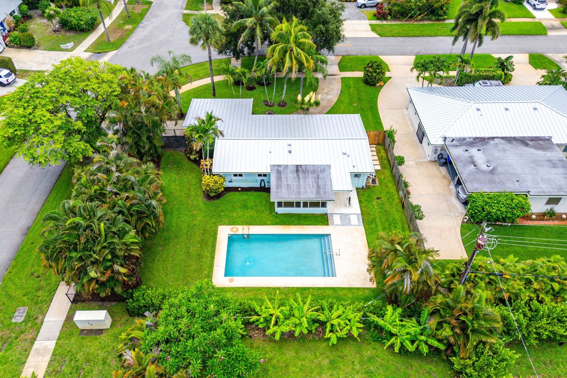 945 Westwind Drive, North Palm Beach, FL 33408 Photo