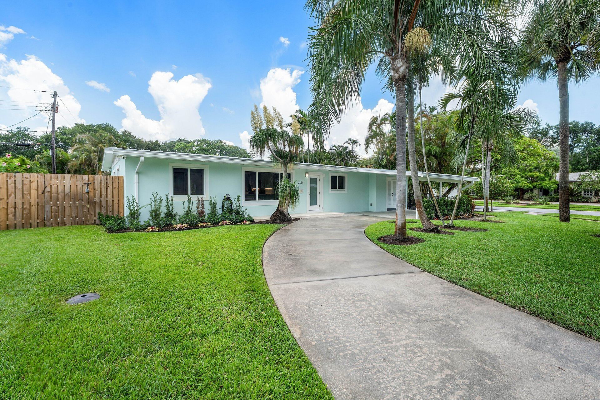 945 Westwind Drive, North Palm Beach, FL 33408 Photo