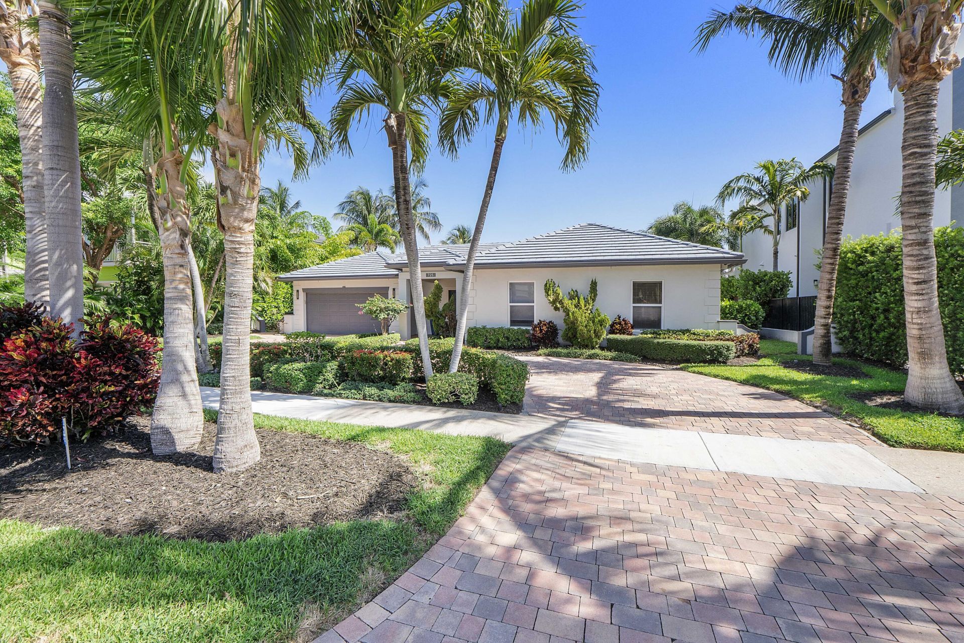 725 NE 36th Street, Boca Raton, FL 33431 Photo