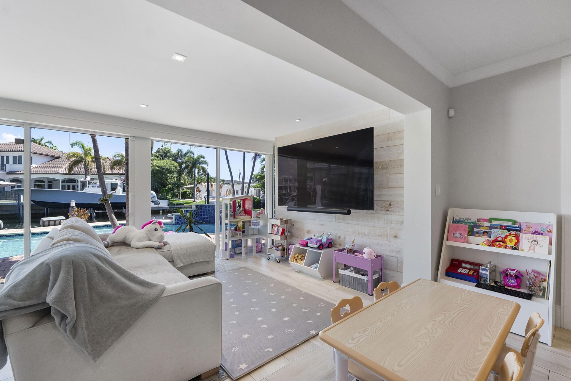 725 NE 36th Street, Boca Raton, FL 33431 Photo