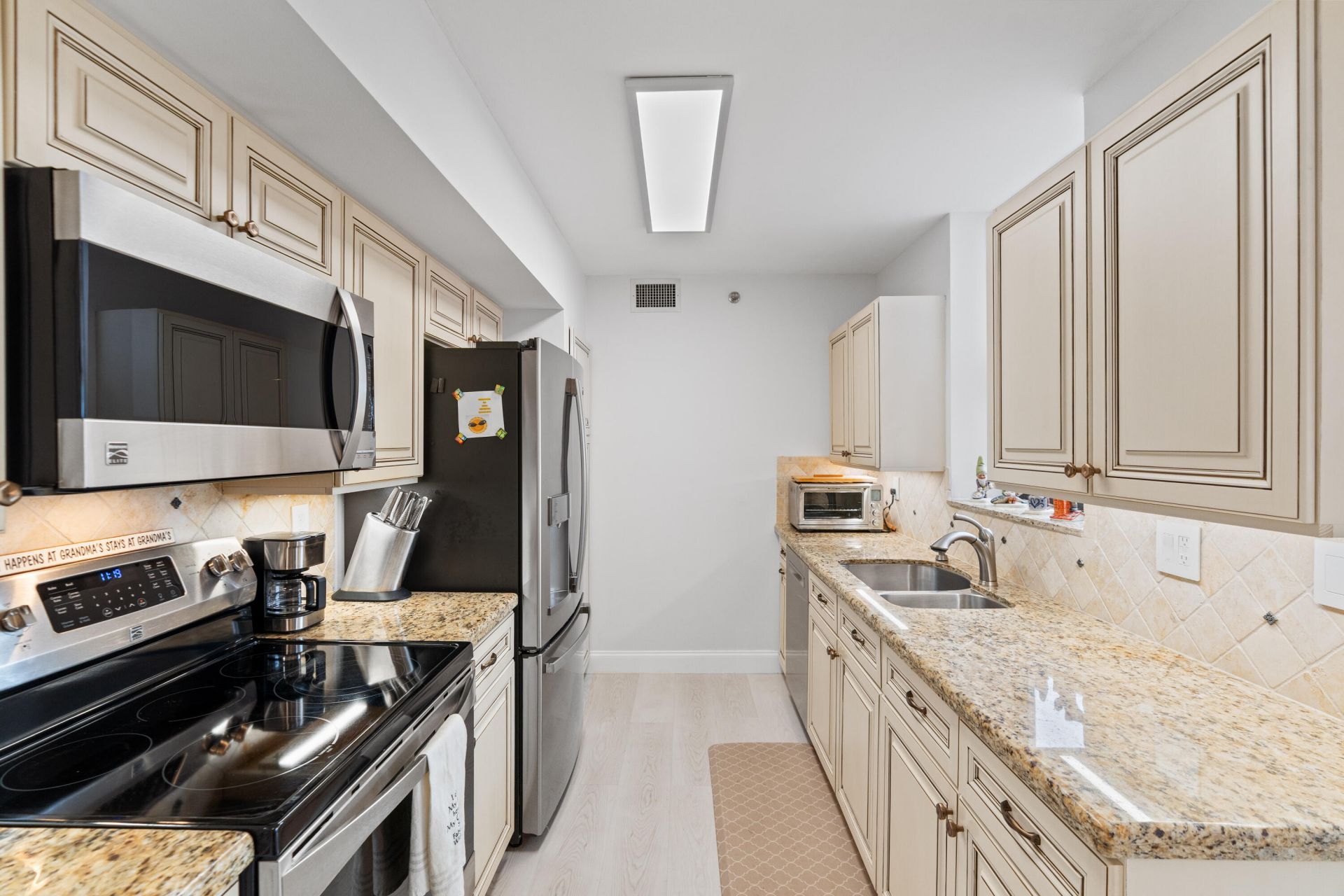 7209 Promenade Drive, Unit 802, Boca Raton, FL 33433 Photo