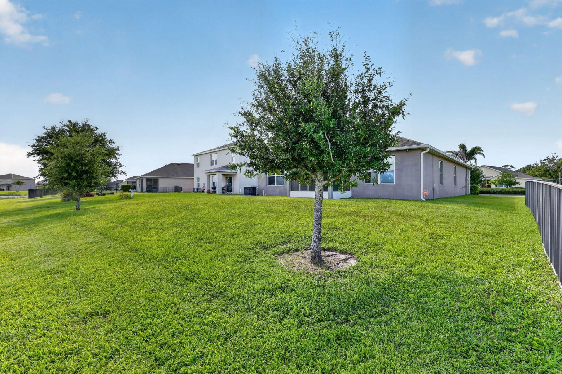 8649 Cobblestone Drive, Fort Pierce, FL 34945 Photo