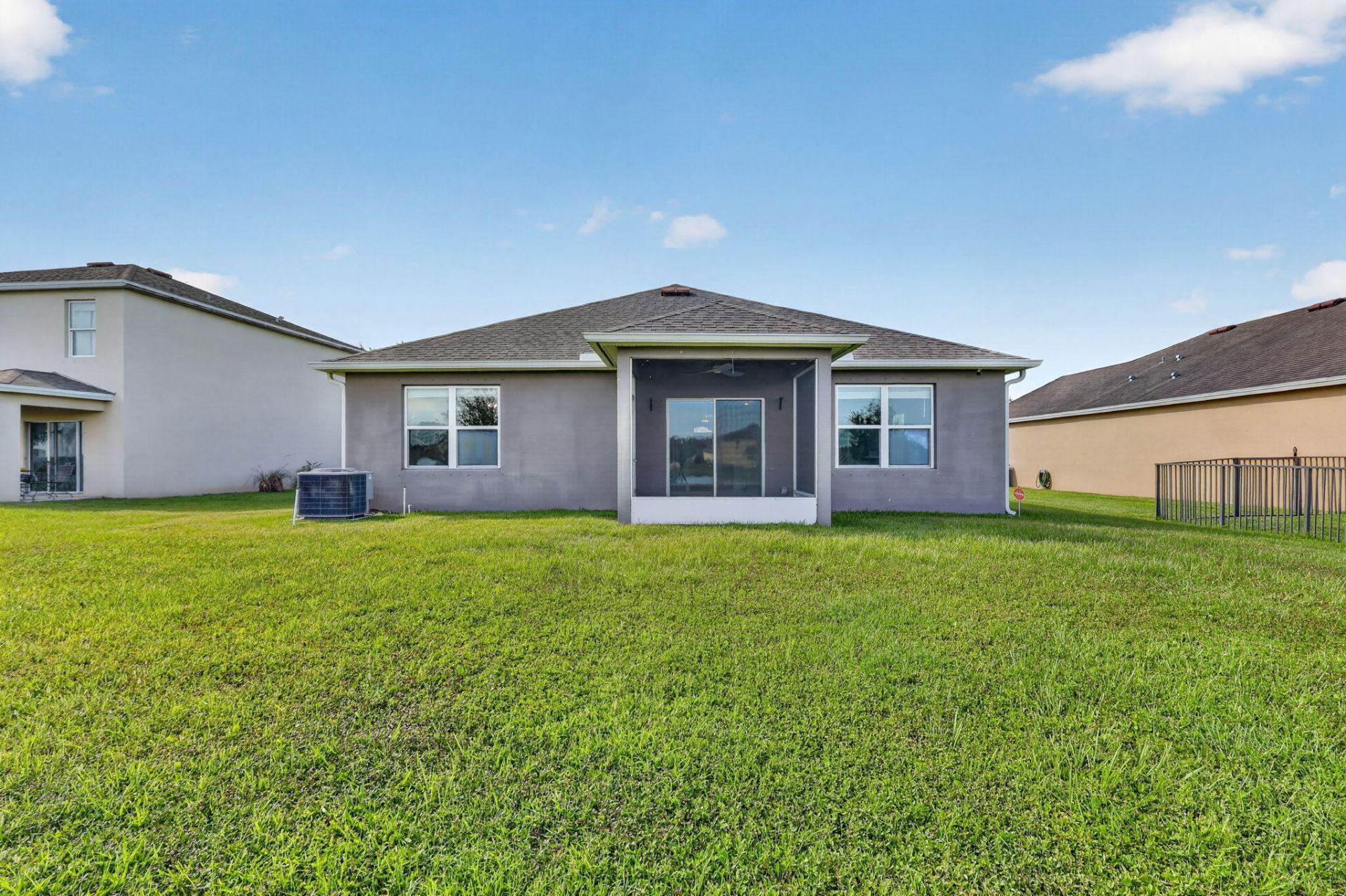 8649 Cobblestone Drive, Fort Pierce, FL 34945 Photo