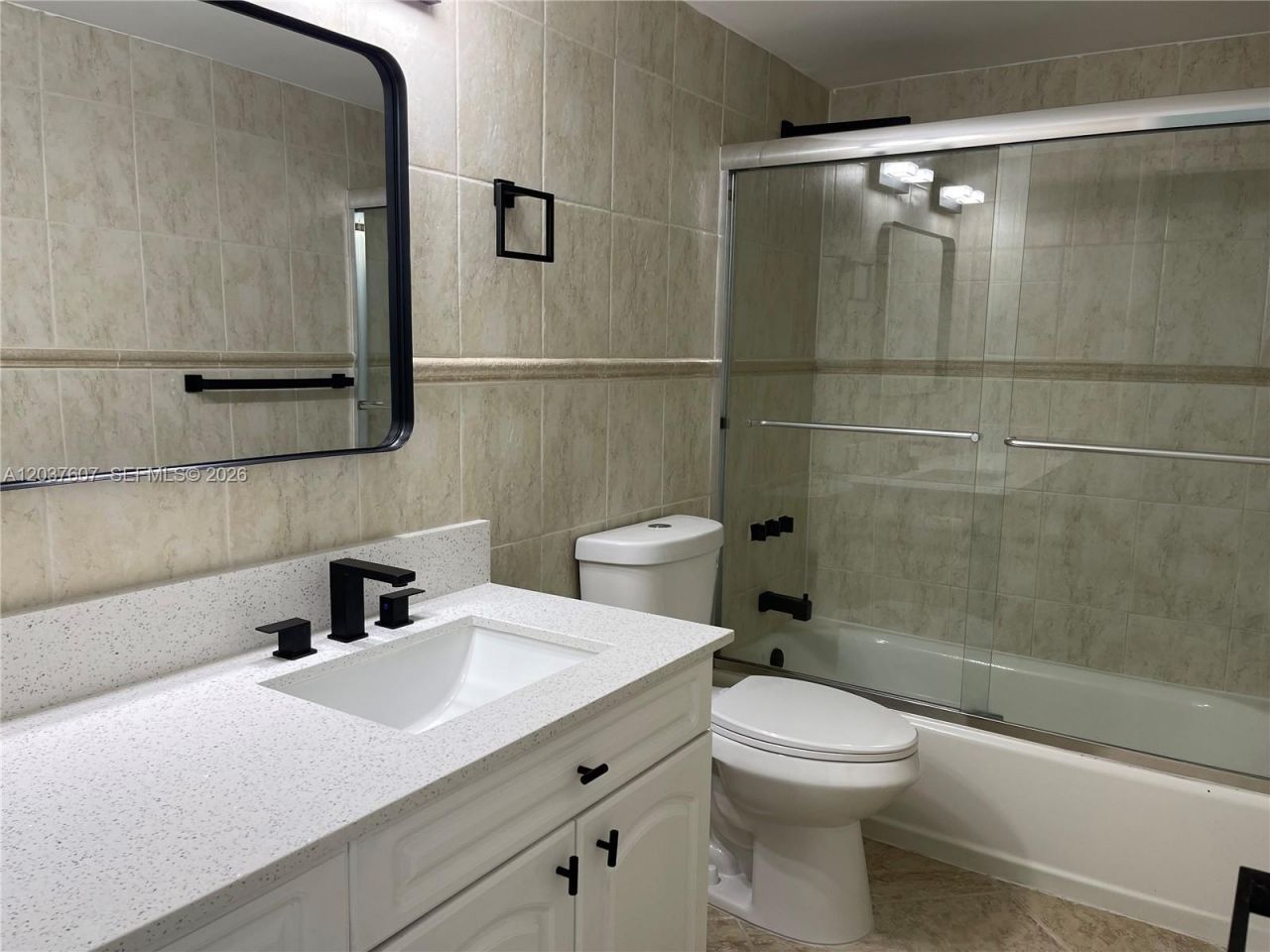 8233 Harding Ave, Unit 408, Miami Beach, FL 33141 Photo