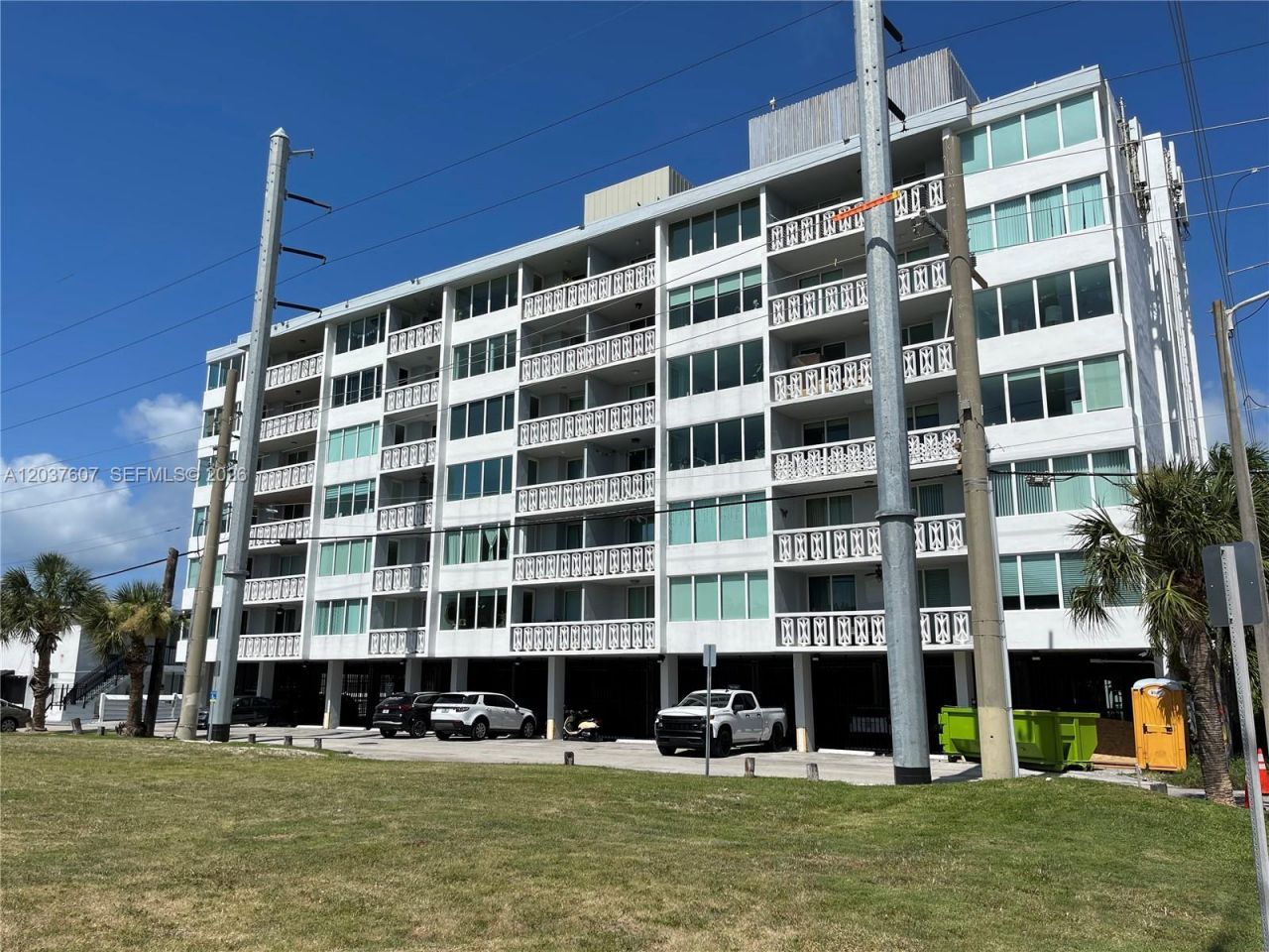 8233 Harding Ave, Unit 408, Miami Beach, FL 33141 Photo