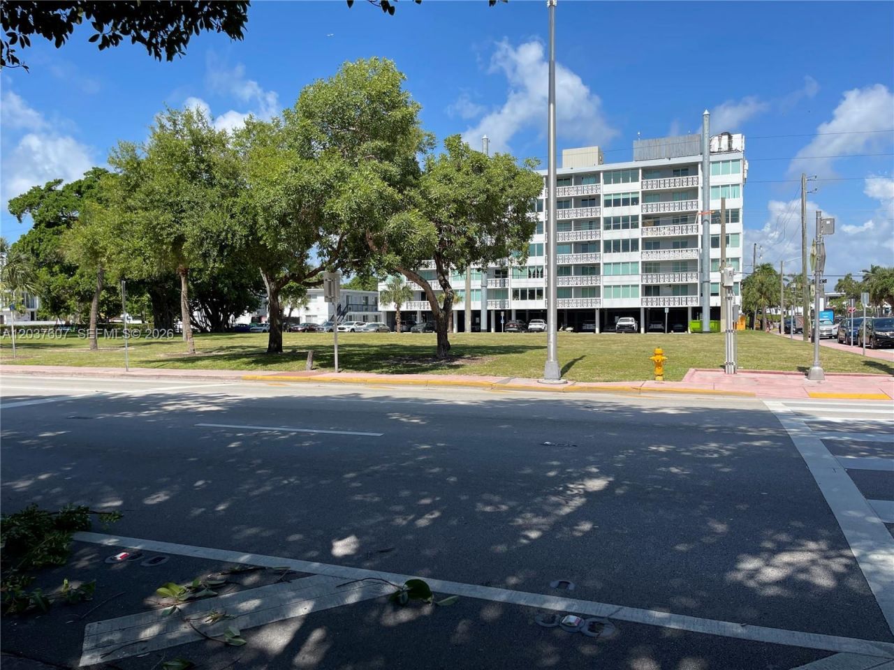 8233 Harding Ave, Unit 408, Miami Beach, FL 33141 Photo