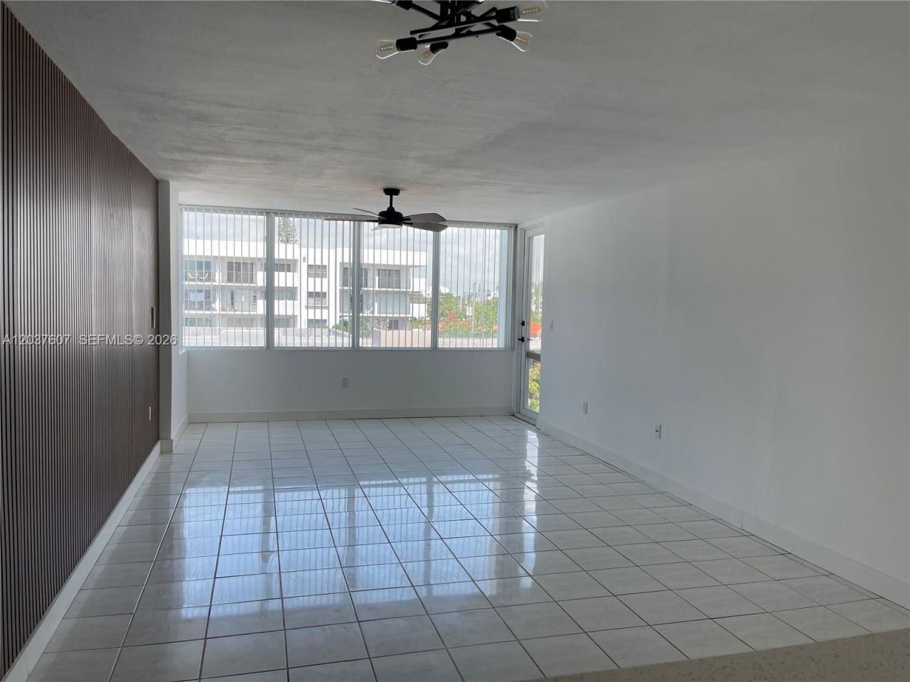 8233 Harding Ave, Unit 408, Miami Beach, FL 33141 Photo