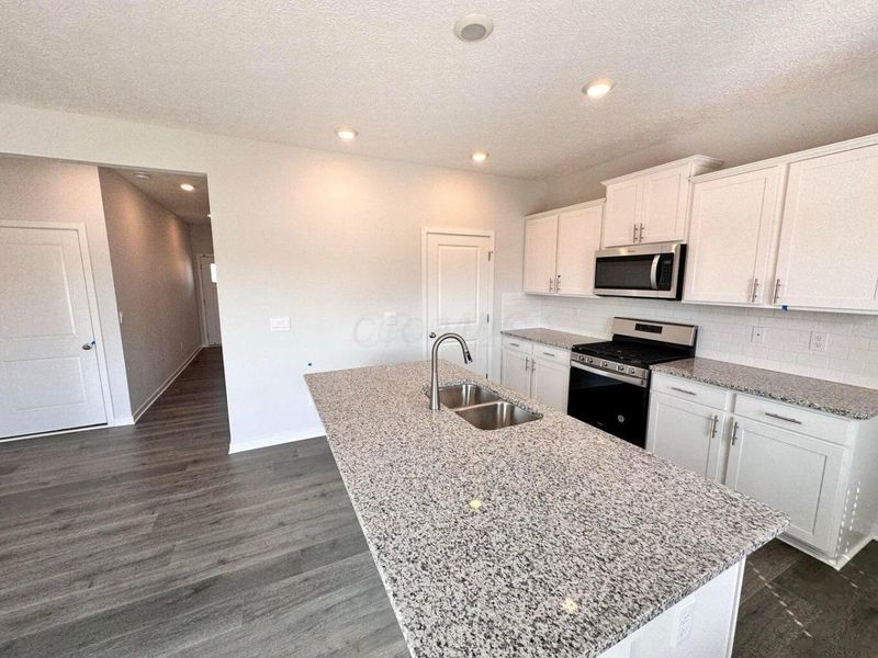 199 Beaman Gates Drive SW, Granville, OH 43023 Photo 7