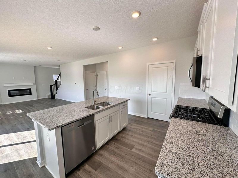 199 Beaman Gates Drive SW, Granville, OH 43023 Photo 8