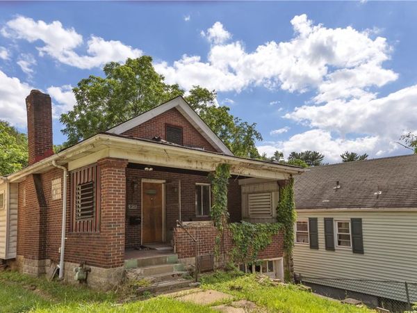1541 Marie St, Pittsburgh, PA 15221
