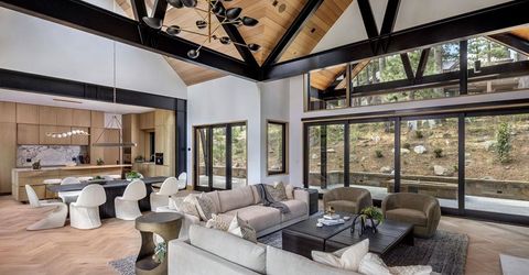 8136 Villandry Drive, Truckee, CA 96161 Photo