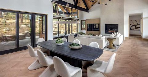 8136 Villandry Drive, Truckee, CA 96161 Photo