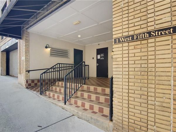 1 W 5th Street, Unit 302, Winston-Salem, NC 27101