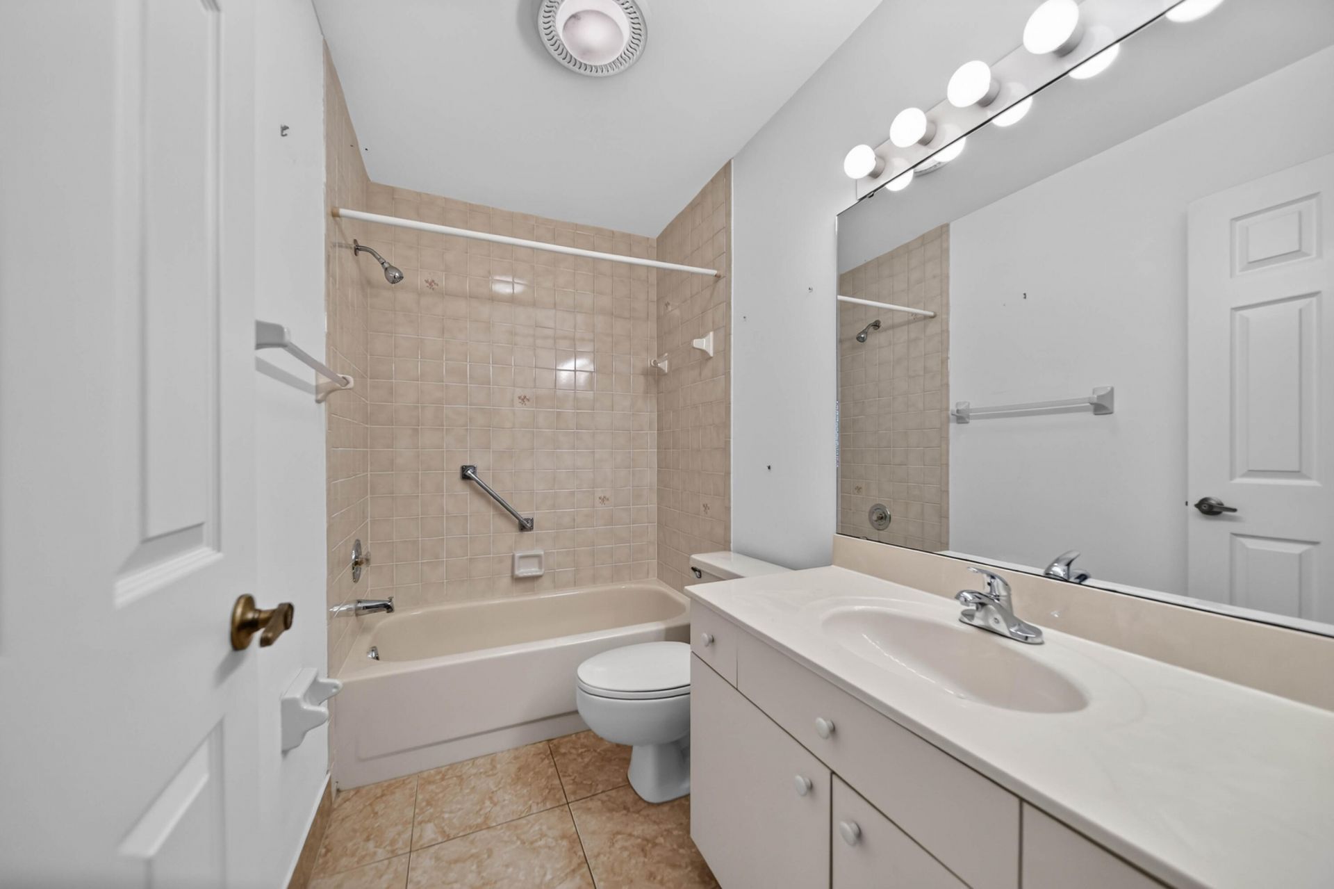 2738 SE Tropical East Circle, Port Saint Lucie, FL 34952 Photo