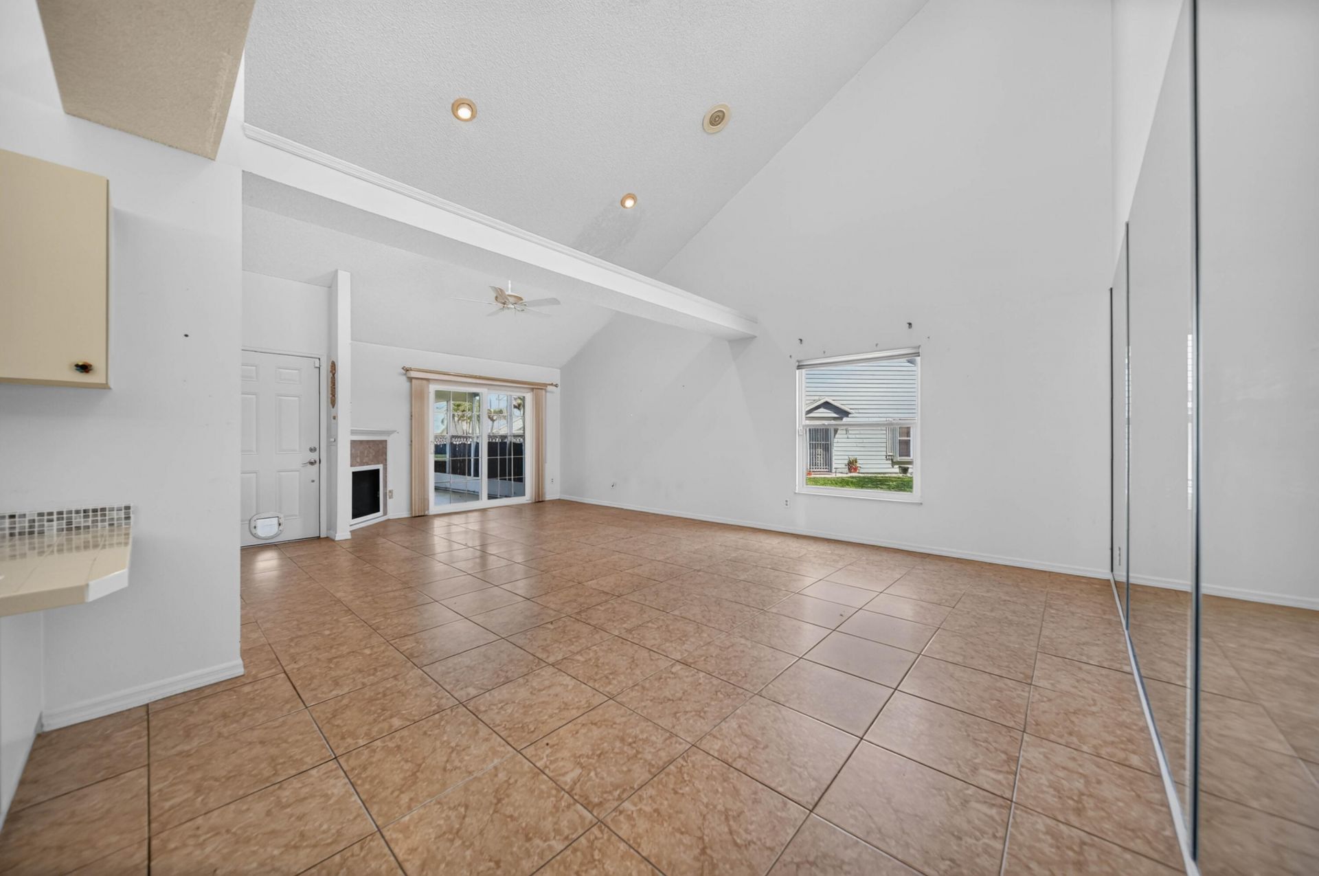 2738 SE Tropical East Circle, Port Saint Lucie, FL 34952 Photo