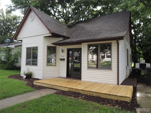 416 S Elm Street, Greenville, IL 62246