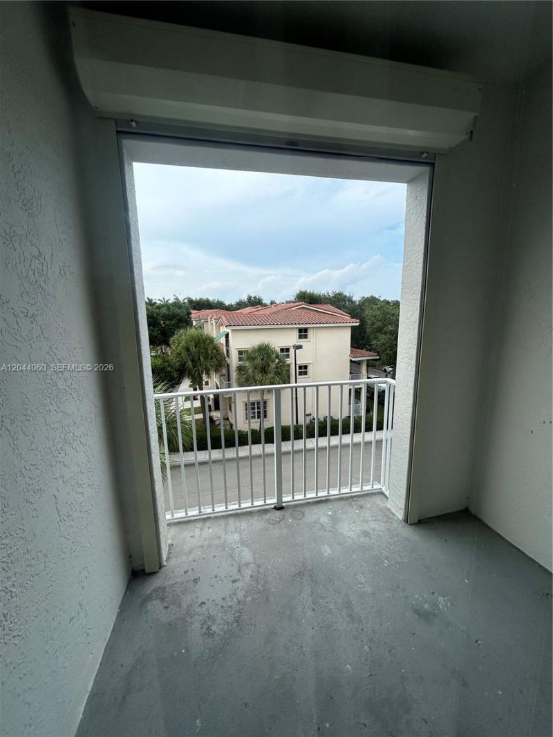 1155 Main St , Unit 301, Jupiter, FL 33458 Photo