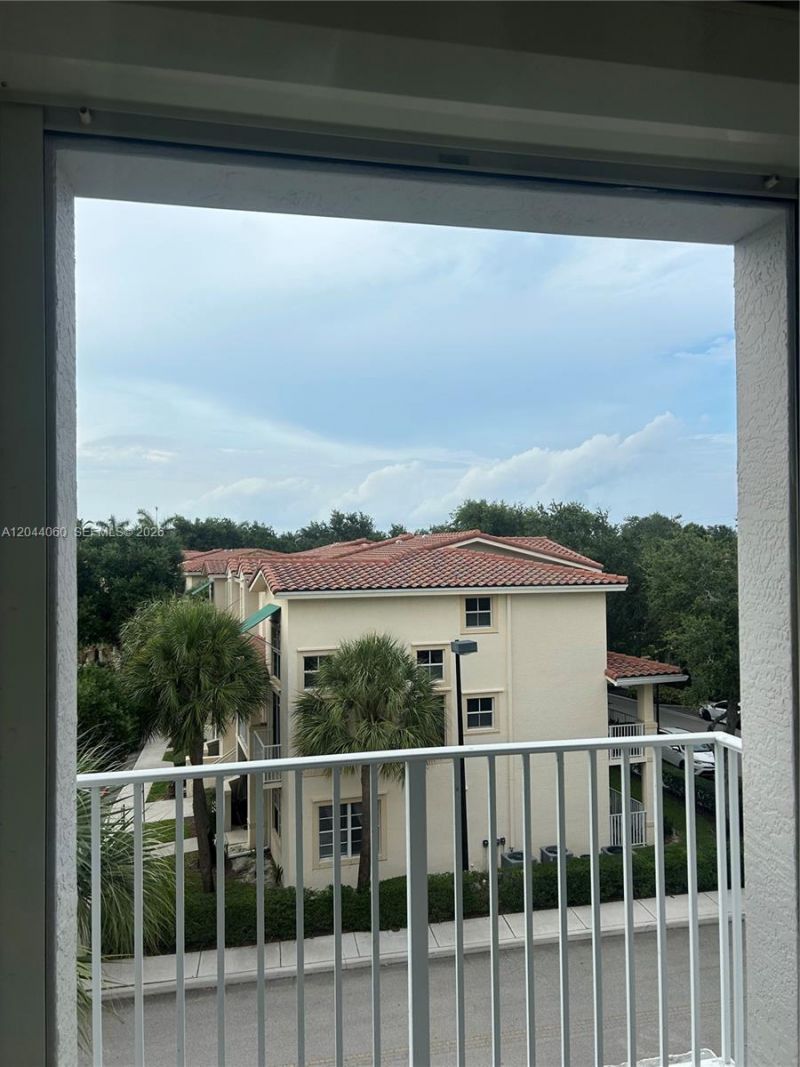 1155 Main St , Unit 301, Jupiter, FL 33458 Photo