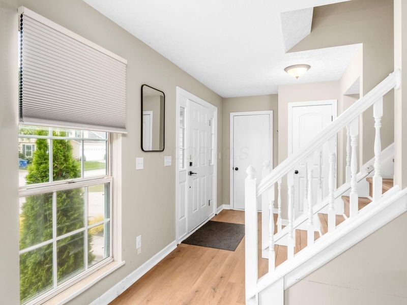 2550 Breathstone Drive, Powell, OH 43065 Photo 10